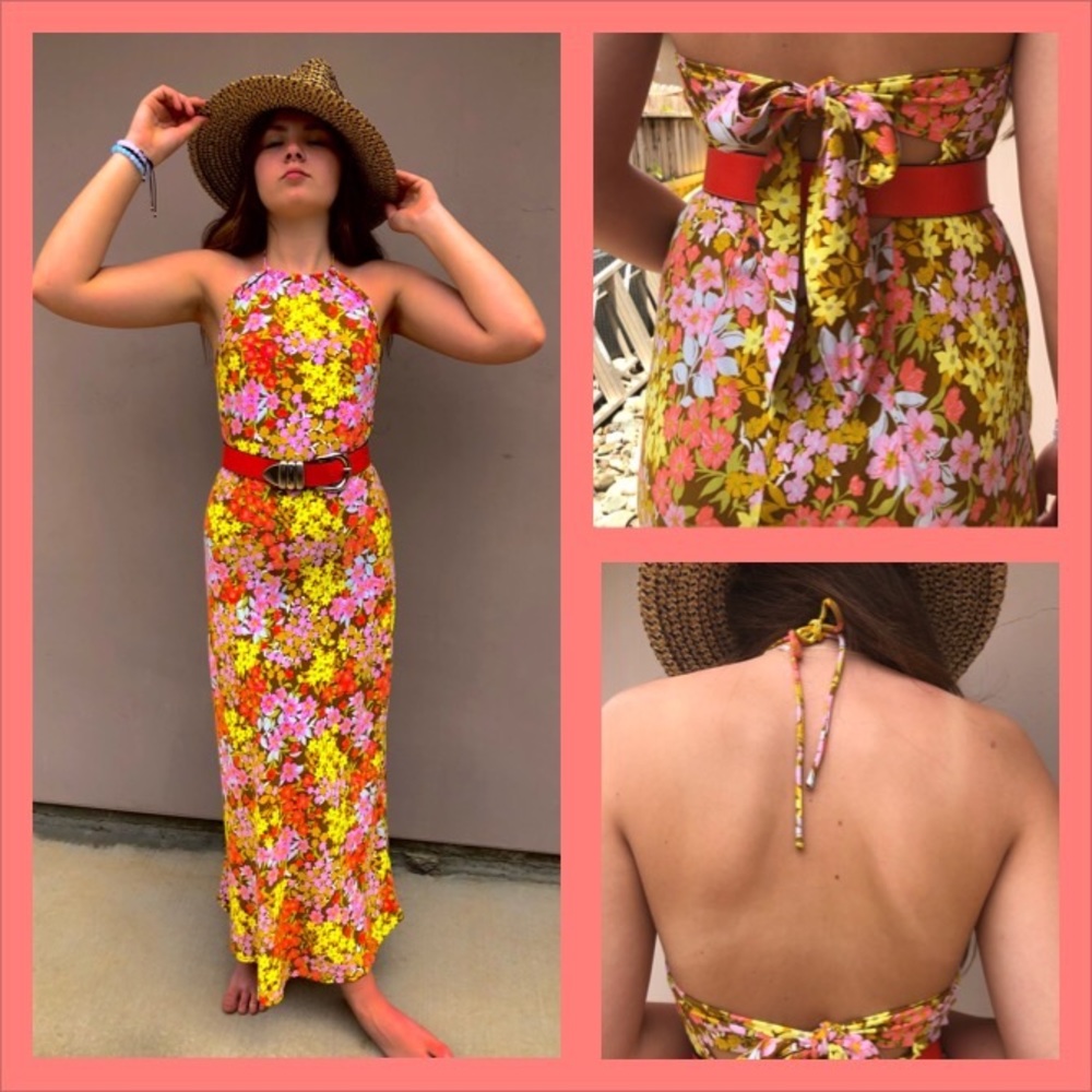 Billabong bright 🌞 floral halter dress with bow tie and zipper in back. Size M.